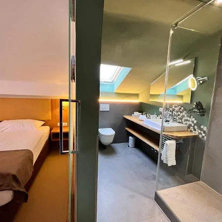 Hotel Garni Brunnthaler Garmisch-Partenkirchen