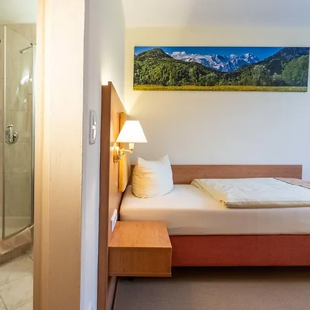 Garni Brunnthaler Отель 3*