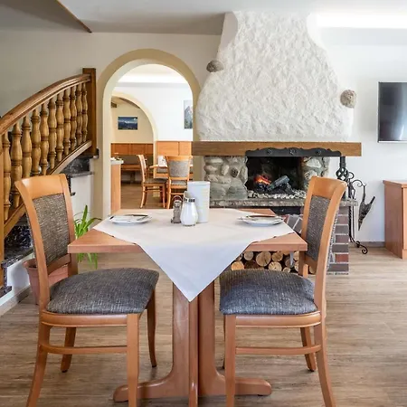 Hotel Garni Brunnthaler Garmisch-Partenkirchen